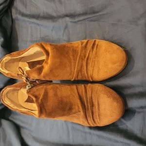 Boutique 9 booties